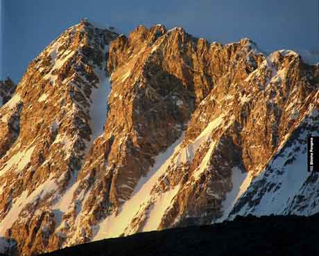 
Shishapangma Southwest Face - 8000 Metri Di Vita, 8000 Metres To Live For book back cover
